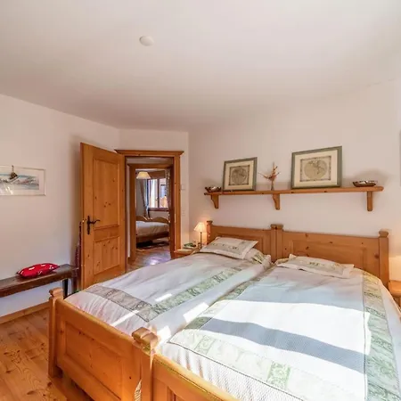 Chesa La Buot - Apartment Silvaplana