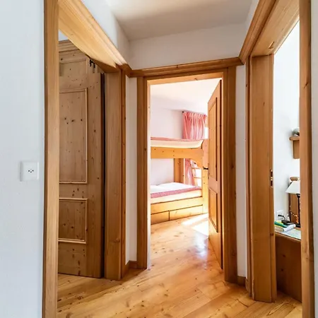Chesa La Buot - Apartment Silvaplana